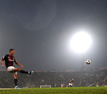 BOLOGNA, ITALY - SEPTEMBER 18: Nikola Moro of Bologna takes a corner kick during the UEFA Champions League 2024/25 League Phase MD1 match between Bologna FC 1909 and FC Shakhtar Donetsk at Stadio Renato Dall'Ara on September 18, 2024 in Bologna, Italy. (Photo by Tullio Puglia - UEFA/UEFA via Getty Images)