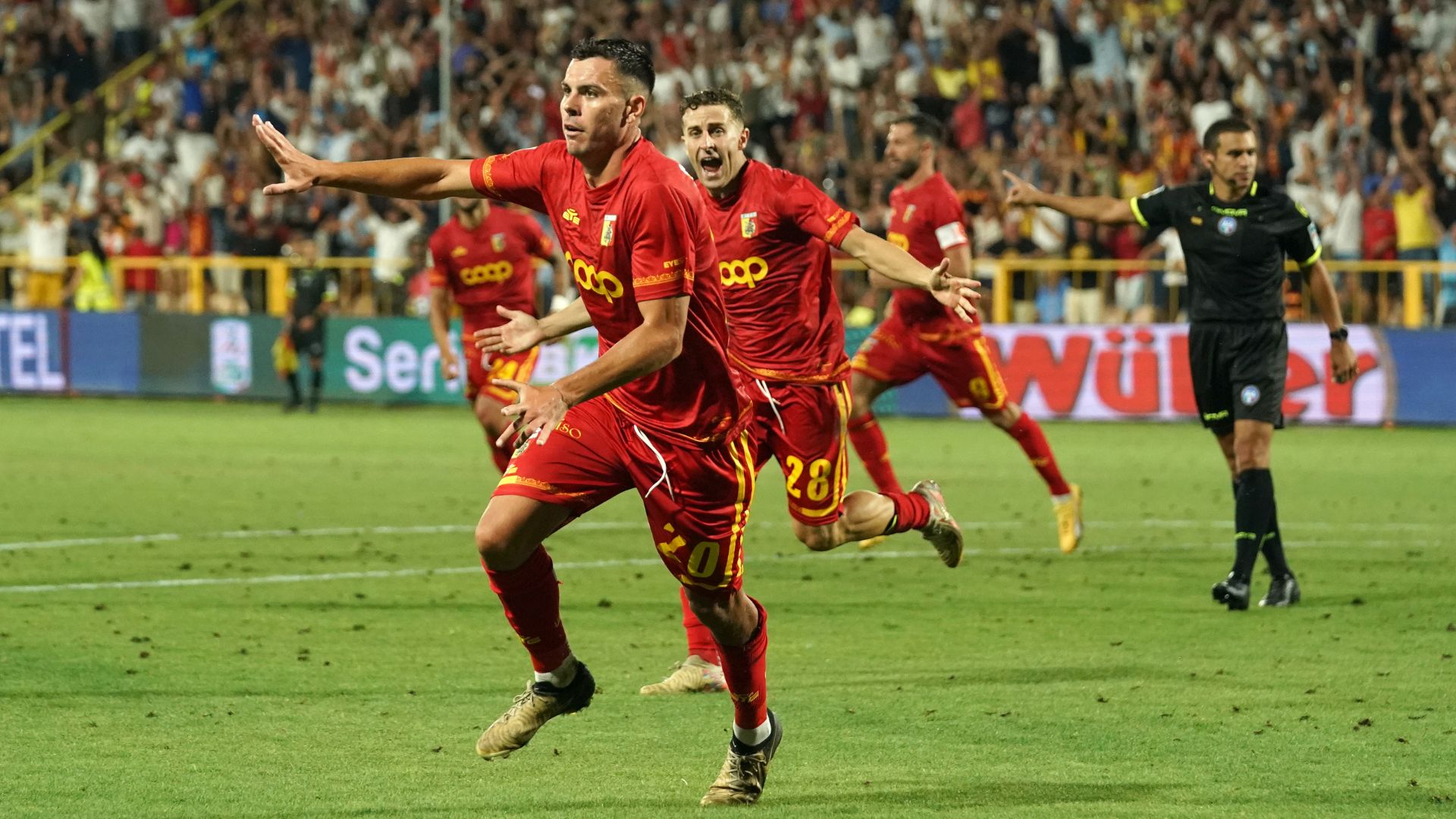 Catanzaro score against Sassuolo