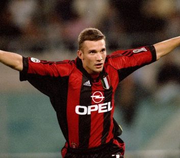 3 Oct 1999: Andrei Shevchenko of AC Milan celebrates his goal against Lazio during the Serie A match at the Stadio Olimpico in Rome, Italy. \ Mandatory Credit: Claudio Villa /Allsport