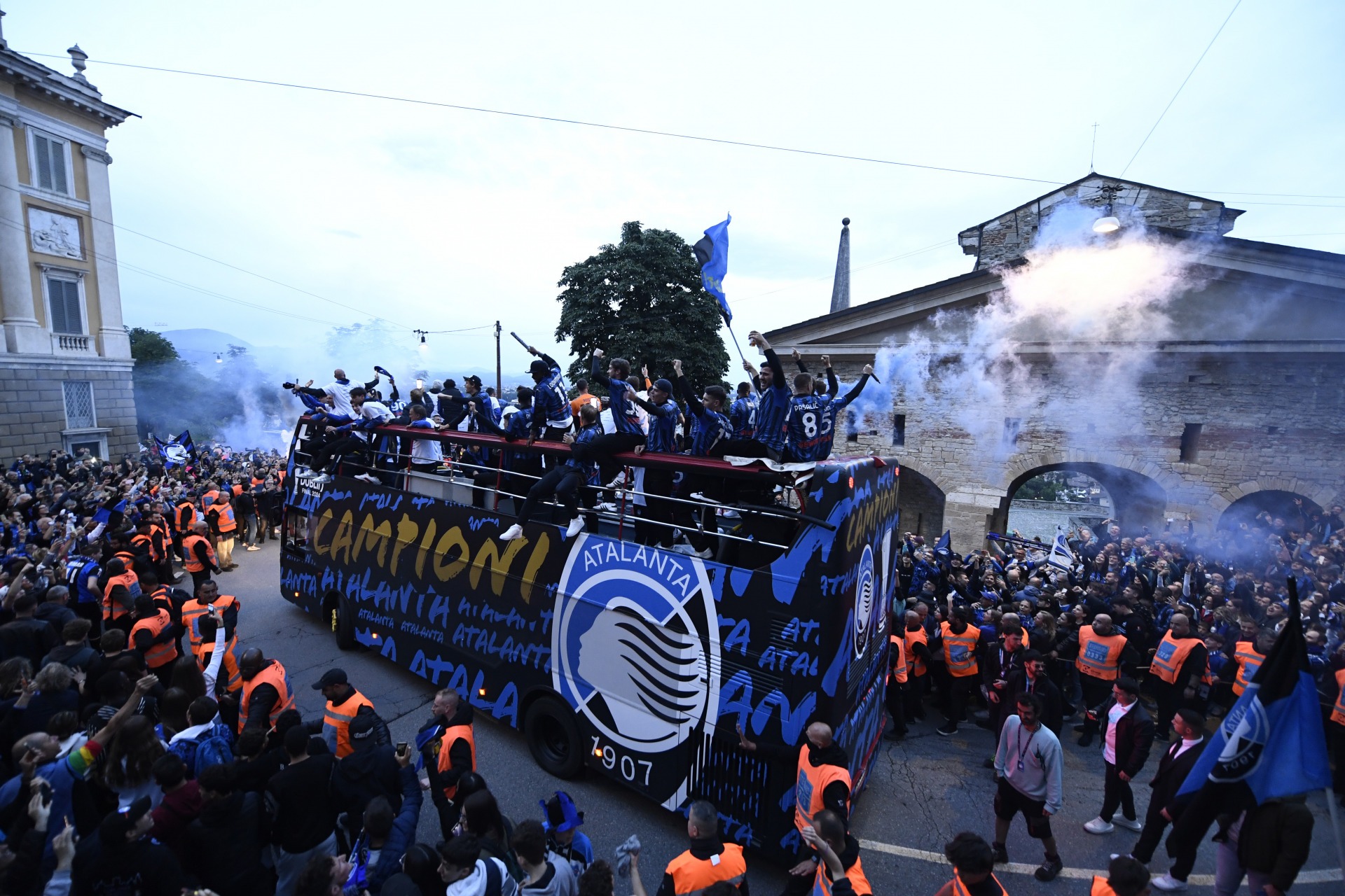 Atalanta Playbook: Your Unrivalled Experience Watching Football in Bergamo