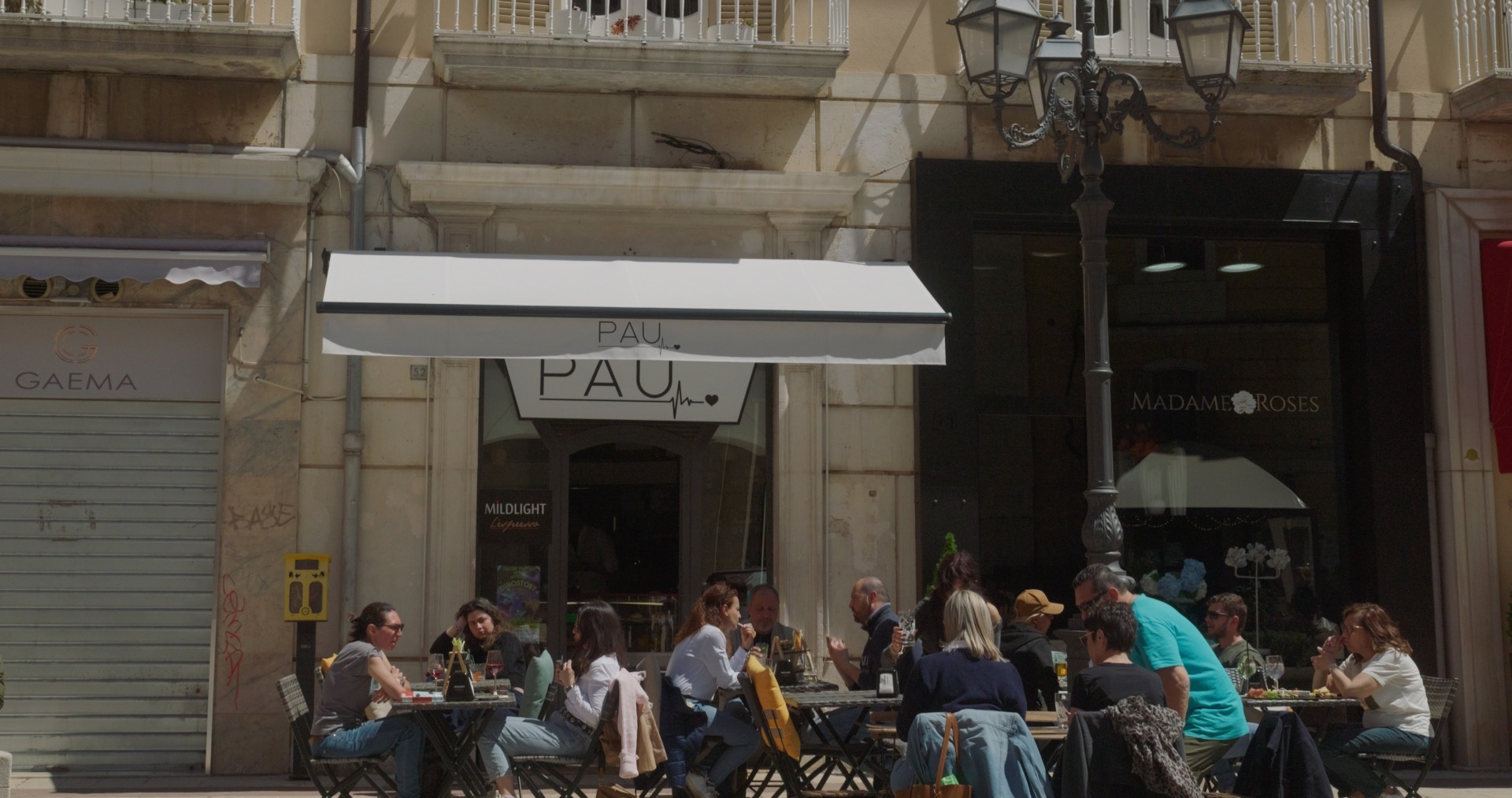 EXTERIOR PAU