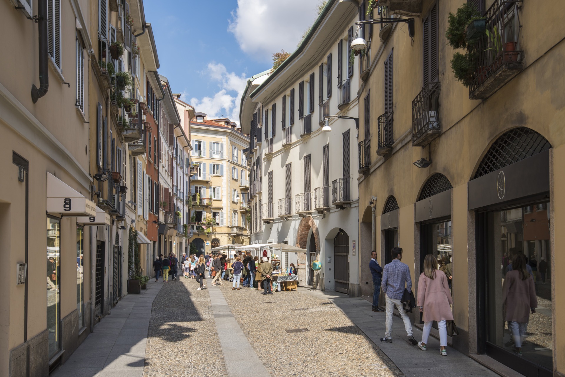 From Coffee to Candlelight… Spend the Perfect Day and Night in Brera