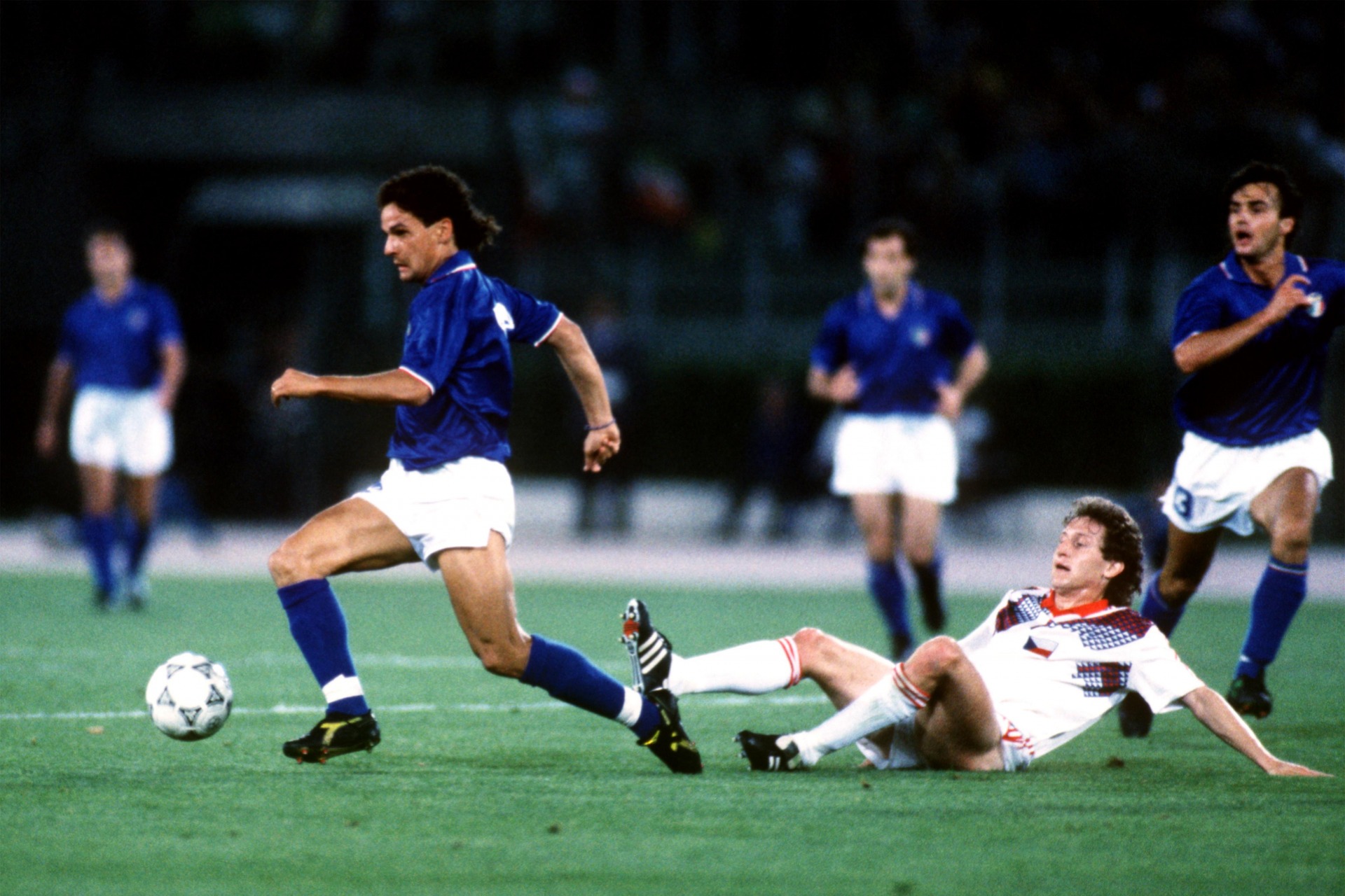 On This Day at the World Cup – June 19: Roberto Baggio Weaves His Magic