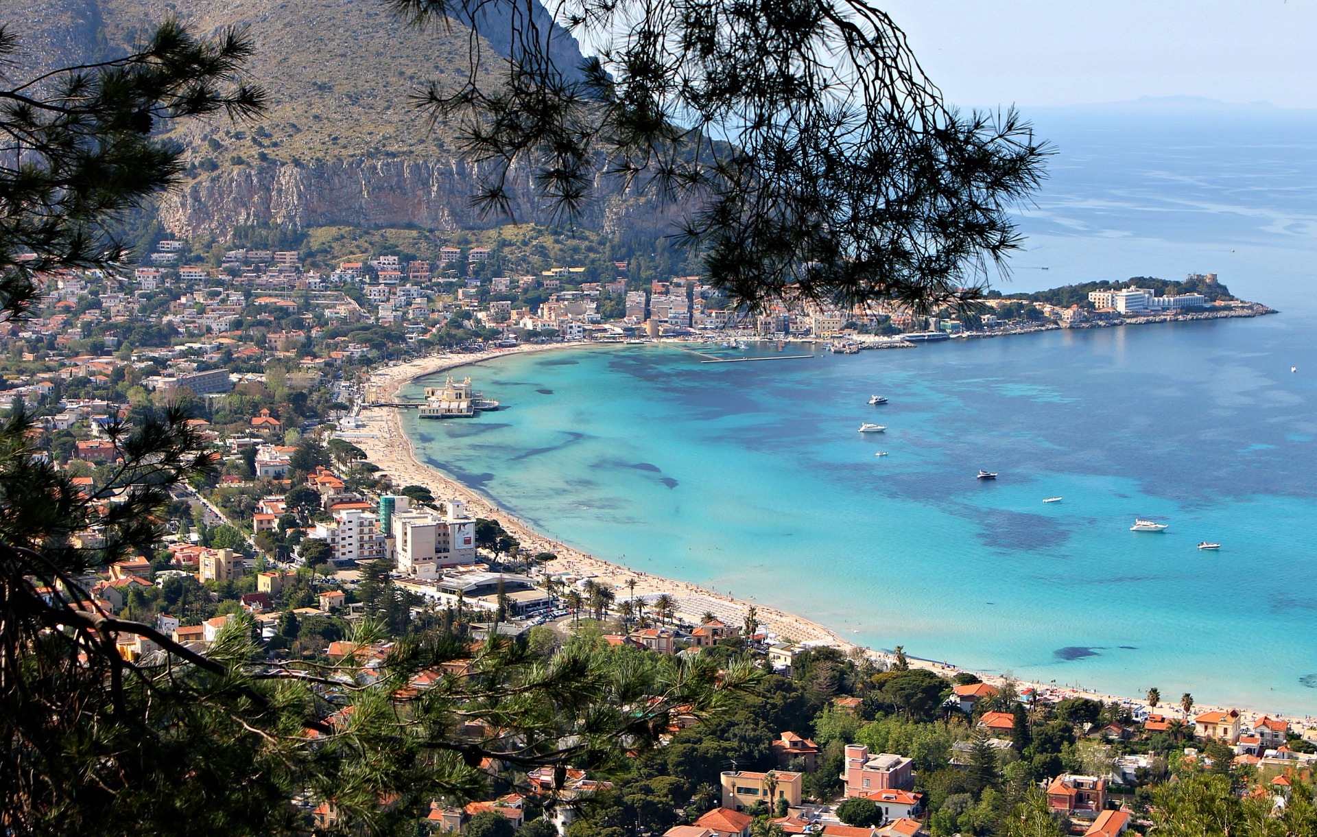 Mondello Beach Wiki 1