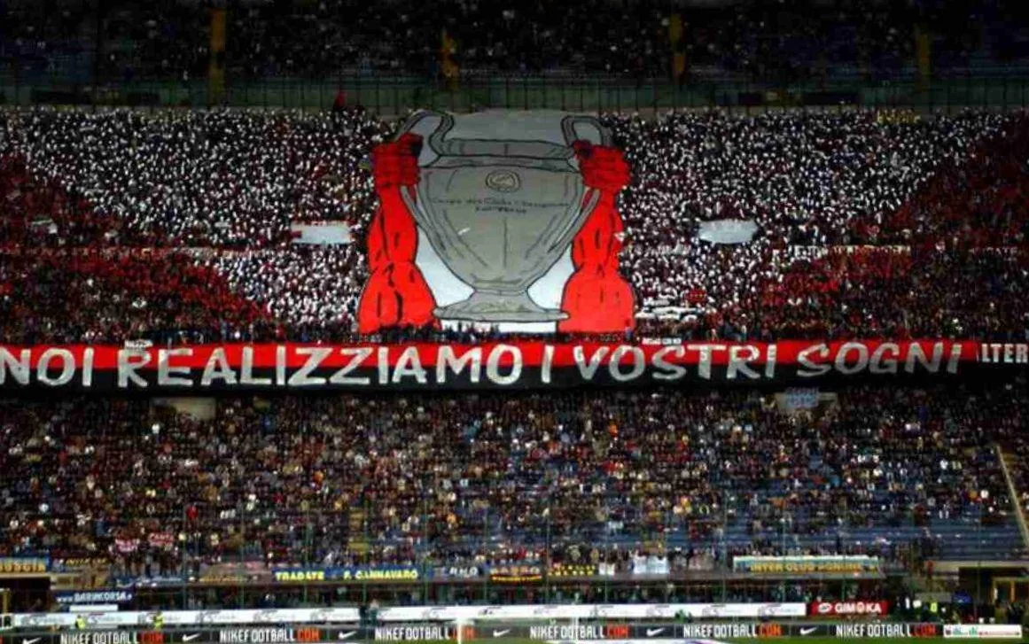 Favorite Milan Curva Sud Derby Coreografia V0 Wjk3ztf11bng1